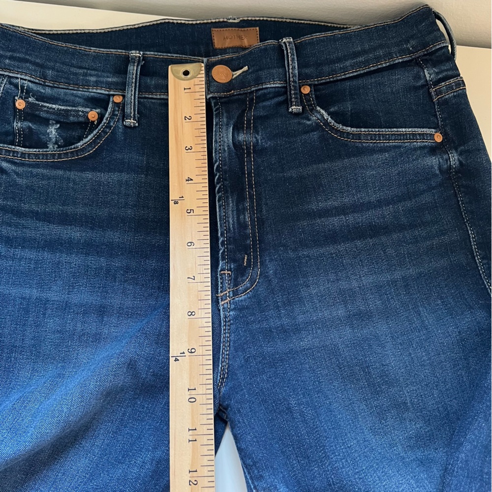 Mother Jeans Insider Crop Step Fray Size 28 Teaming Up Wash Blue Denim Premium - Picture 10 of 12
